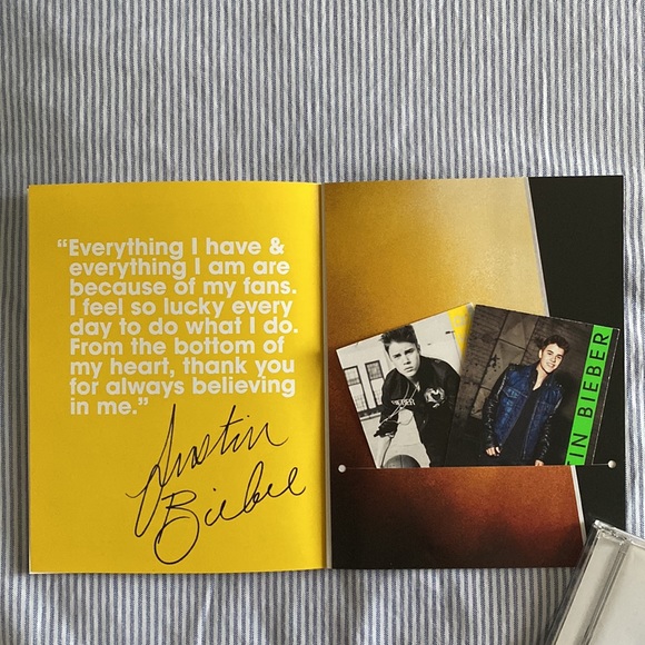 Justin Bieber - Believe Deluxe Limited Edition - Picture 3 of 4